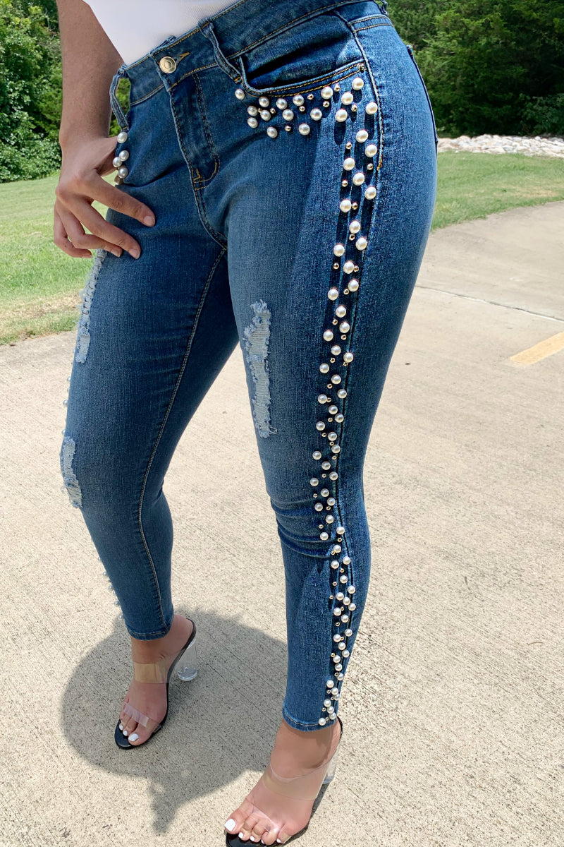 Jeans with pearls down fashion the side